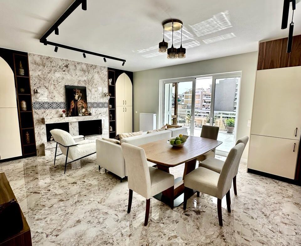 Palaio Faliro (Zisimopoulou), 90m² apartment + 190m² terrace