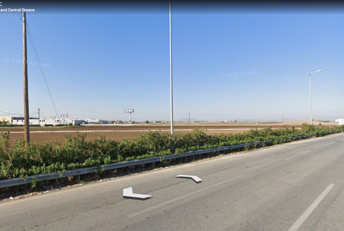 Larisa (Nikaia) | Land 62,575 m²