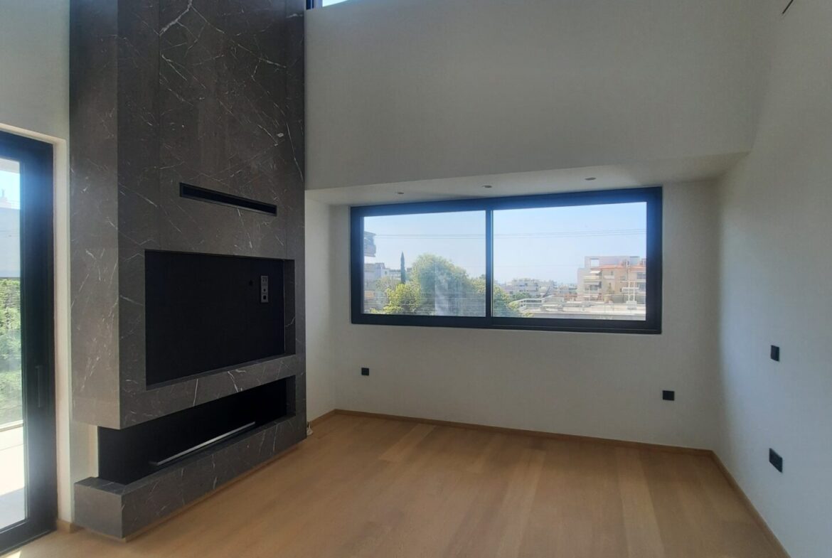 Glyfada (center) | 161m² duplex of 2nd-3rd floor