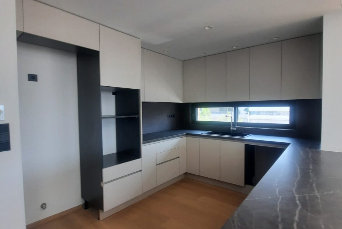 Glyfada (center) | 161m² duplex of 2nd-3rd floor