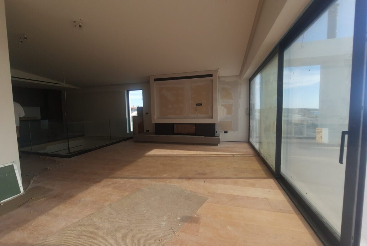 Voula (Nea Kalymnos) close to center seaview 220m² penthouse | 3 bedrooms | 3 bathrooms |4th-5th floor