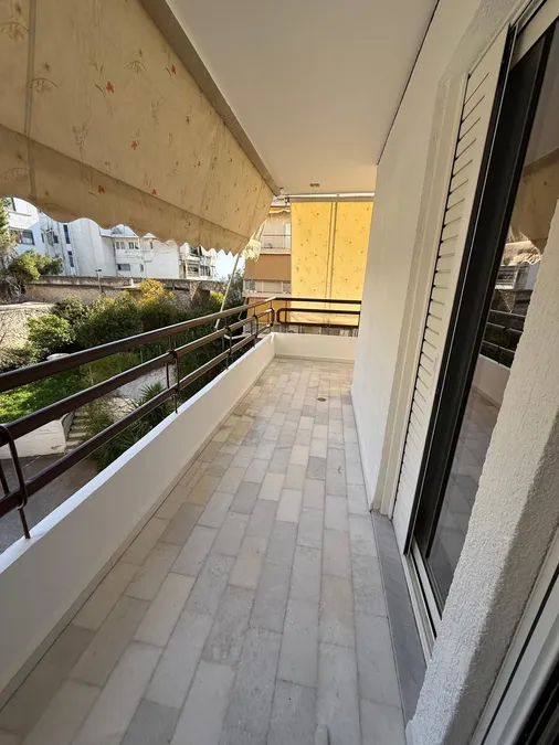 Alimos | 115m² apartment with large verandas