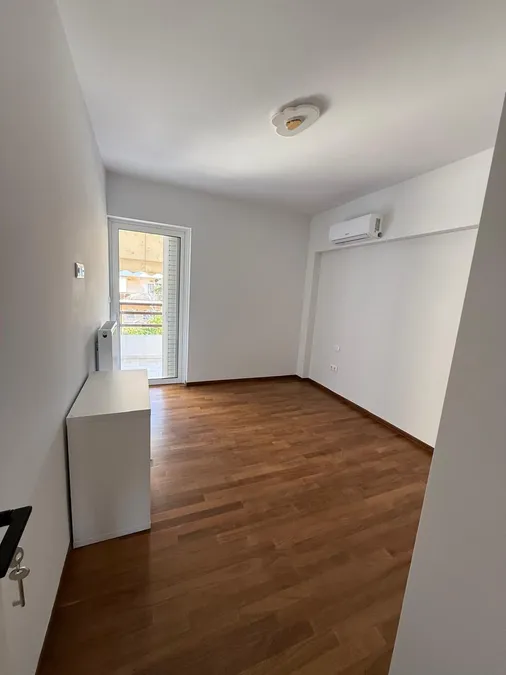 Alimos | 115m² apartment with large verandas