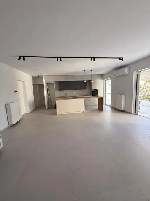 Alimos | 115m² apartment with large verandas