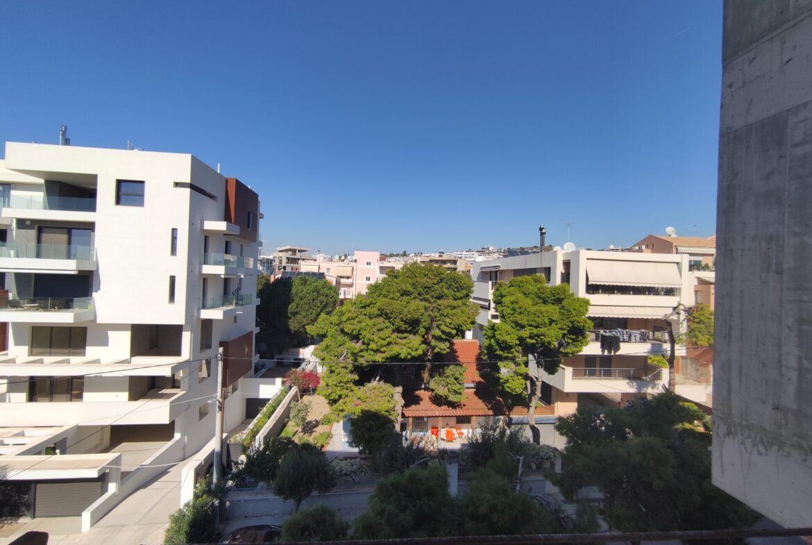 Elliniko (kato) 117m² apartment of 3rd floor