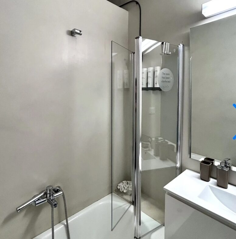 Glyfada (center) | 3 bedrooms apt, weekly or monthly rental