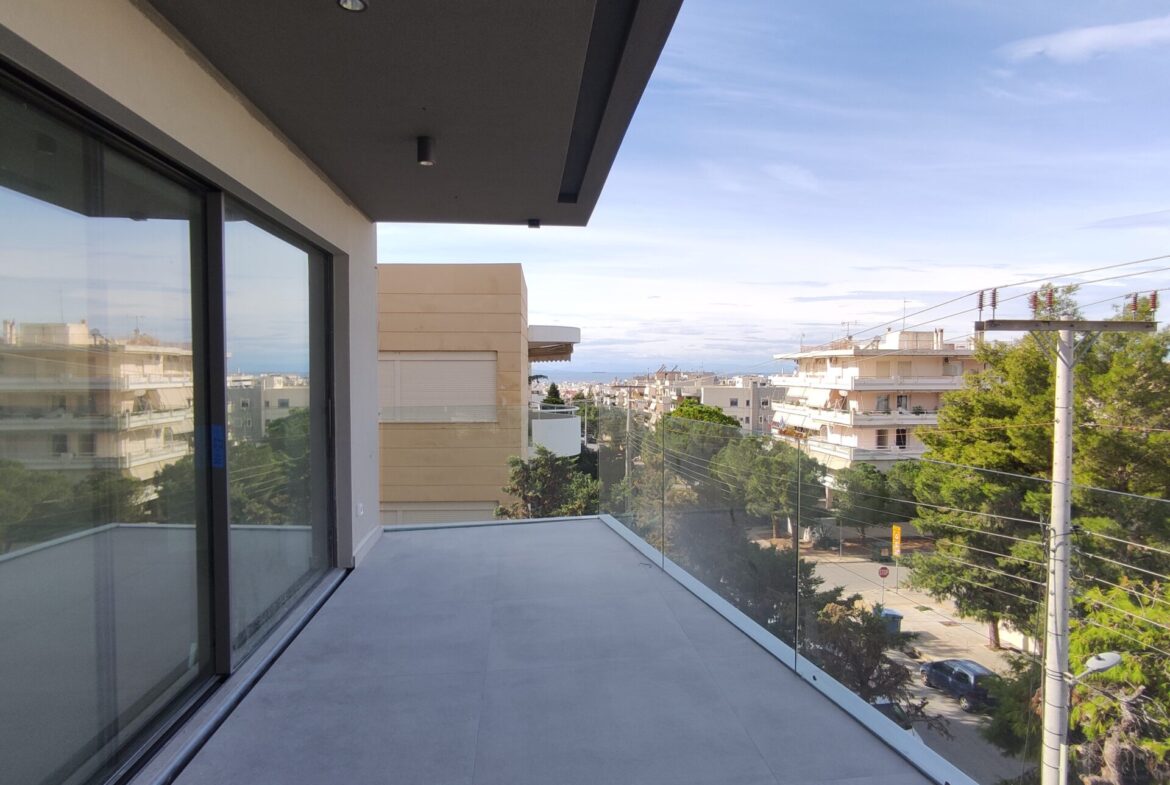 Glyfada (Pyrnari) 126m² | 2nd floor | 3 bedrooms
