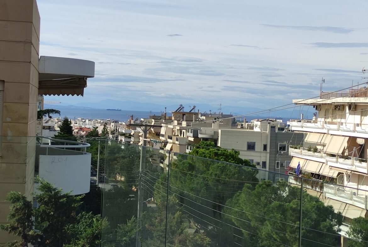 Glyfada (Pyrnari) 126m² | 2nd floor | 3 bedrooms
