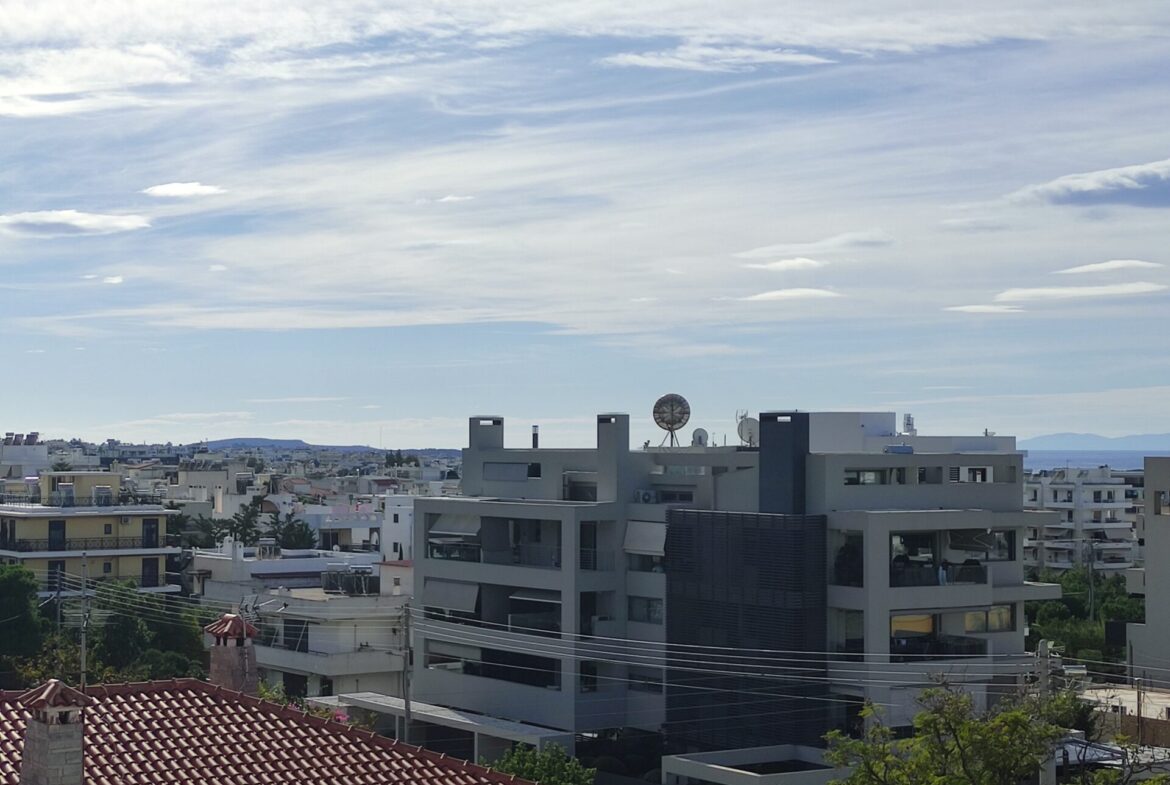 Glyfada (Pyrnari) 126m² | 2nd floor | 3 bedrooms