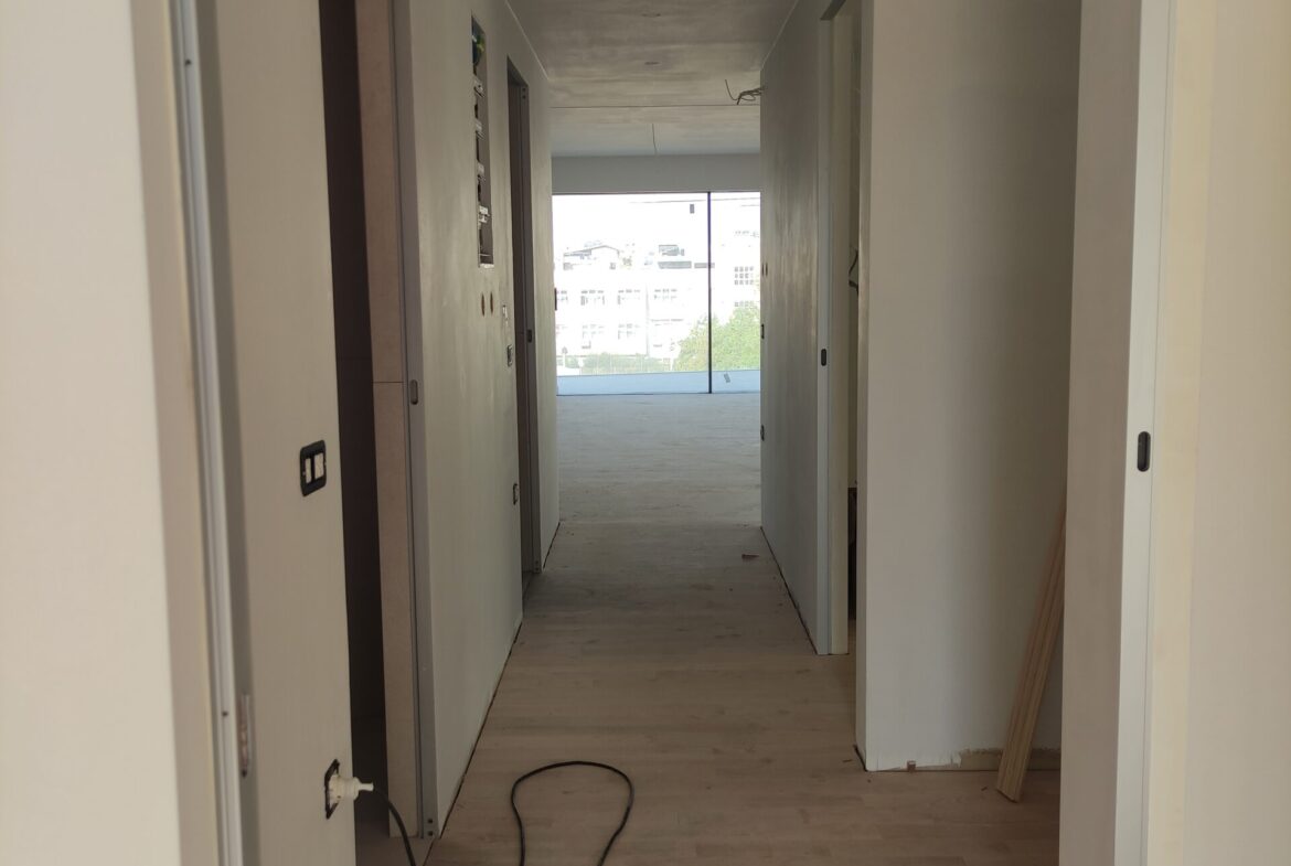 Glyfada (Pyrnari) 126m² | 2nd floor | 3 bedrooms