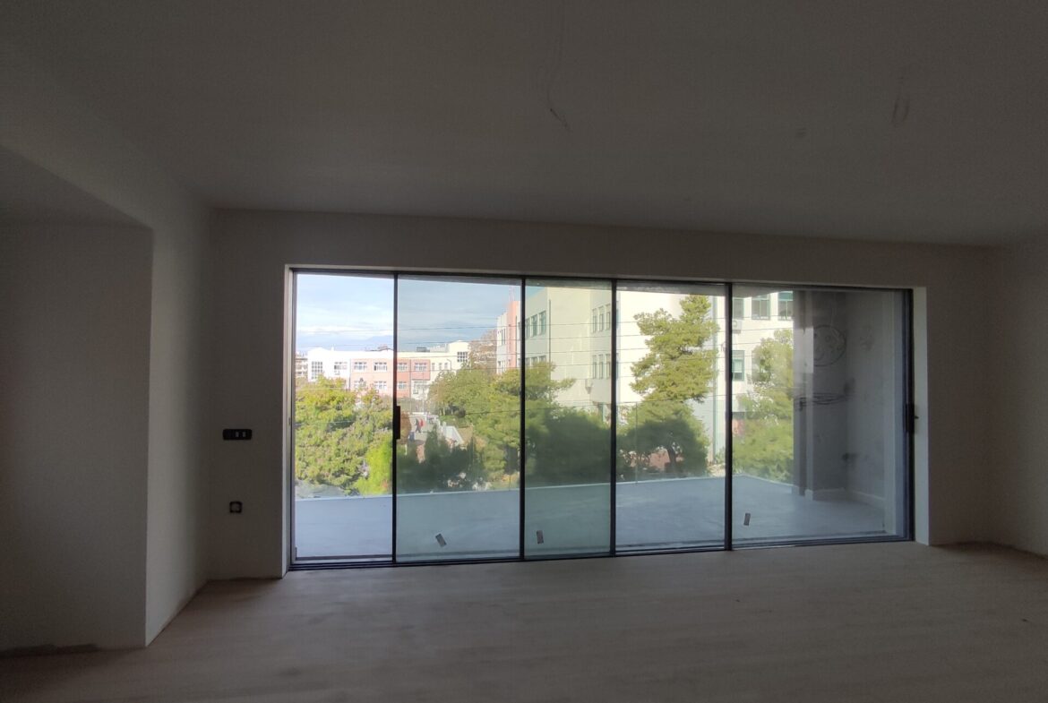 Glyfada (Pyrnari) 126m² | 2nd floor | 3 bedrooms
