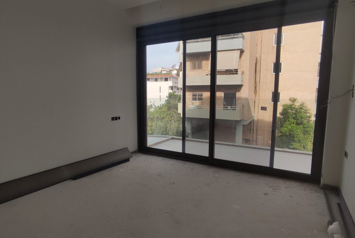 Glyfada (center) 111m² I 1st floor | 3 bedrooms | 2 bathrooms