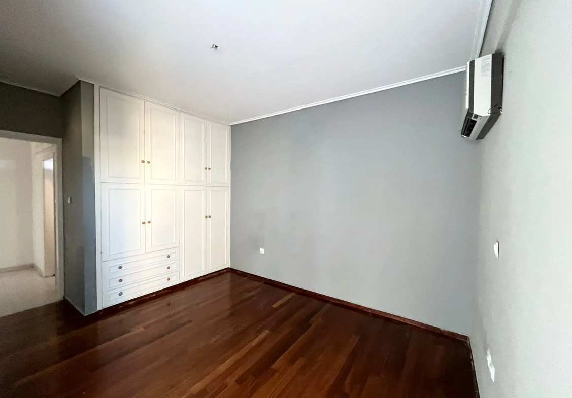 Voula (center) 143m² apartment with seaview | 3 bedrooms