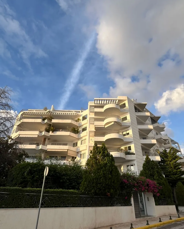 Voula (center) 143m² apartment with seaview | 3 bedrooms