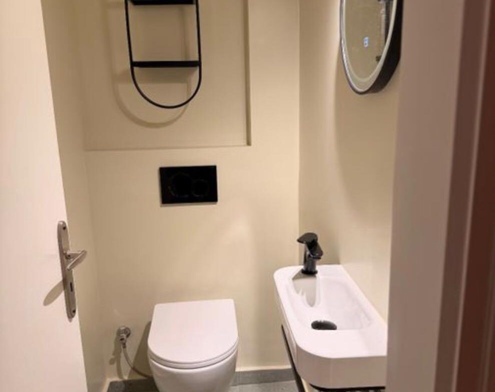 Athens (Mavili) 130m² | 5 rooms | Office