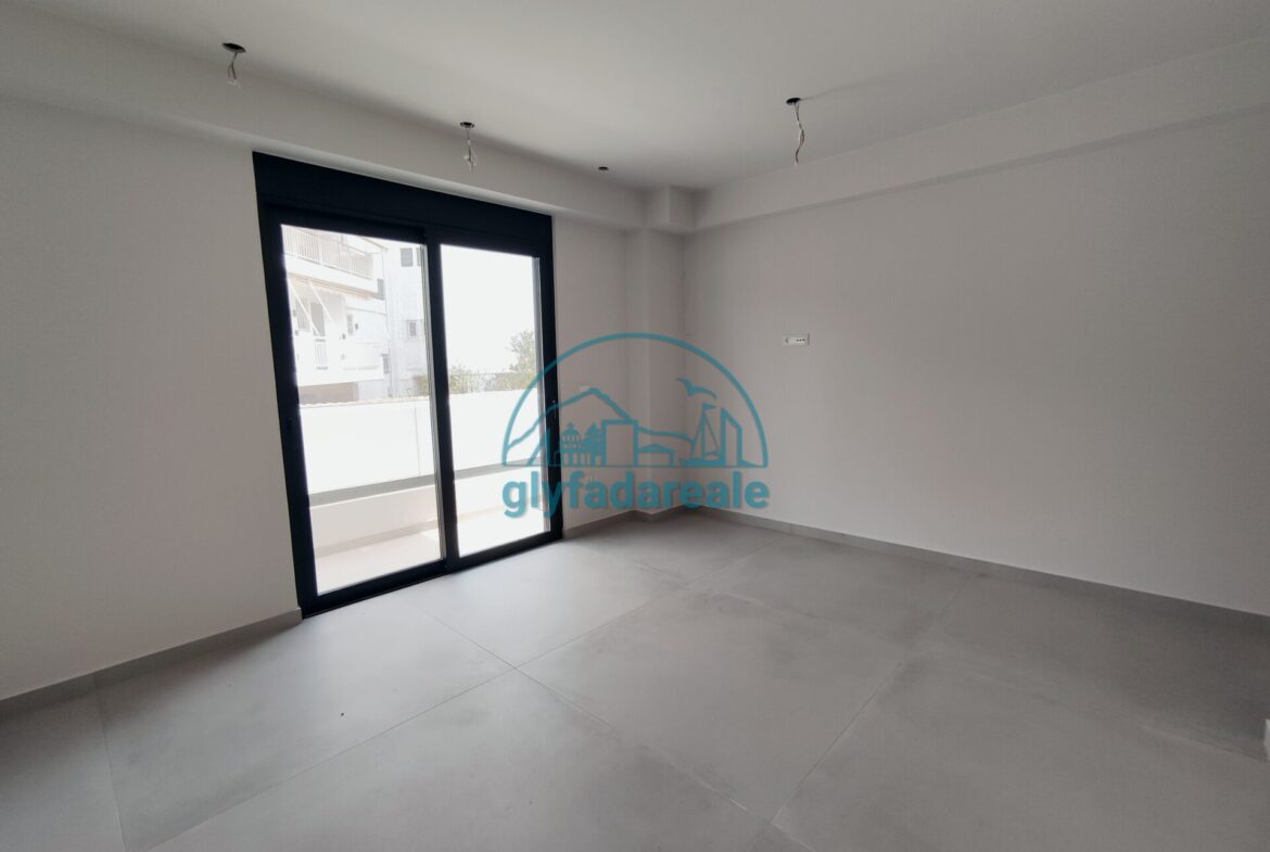 Voula (Asklipieio) Contemporary 3-Level Maisonette (174sqm) – Steps from the Athenian Riviera sea side.