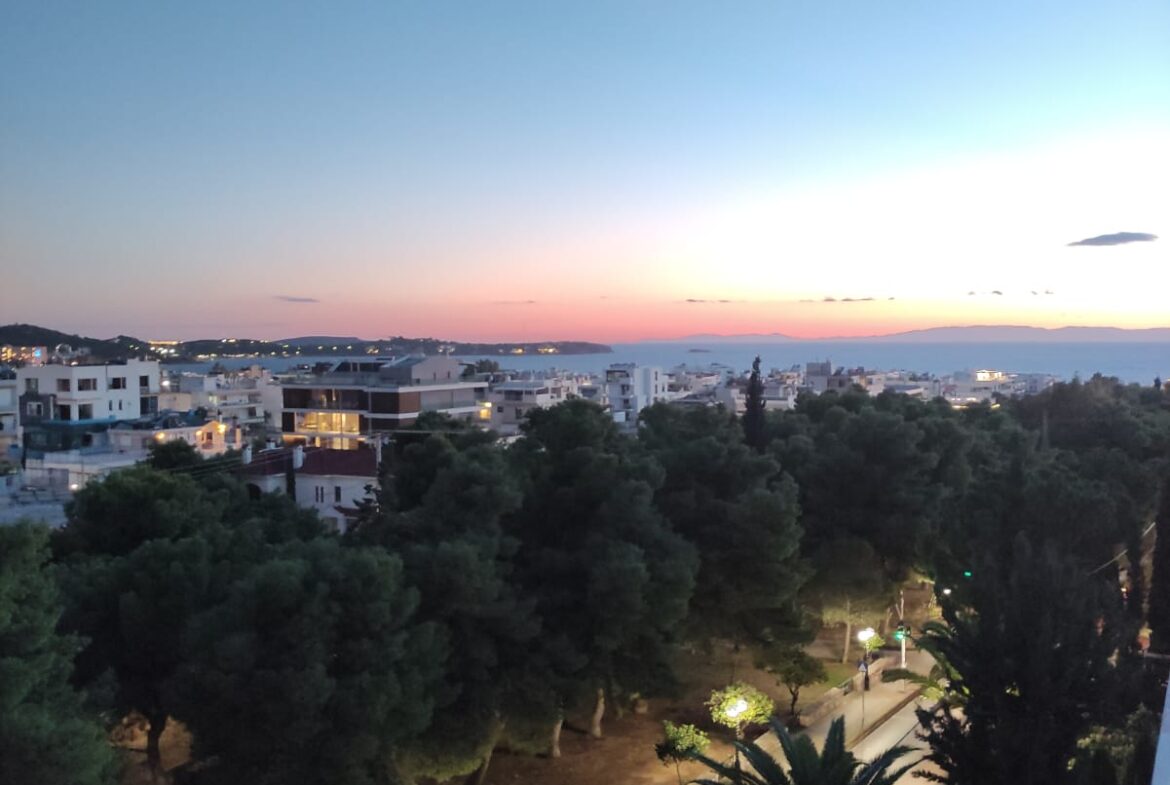 Voula, the Views Penthouse (retiré) of 130m²