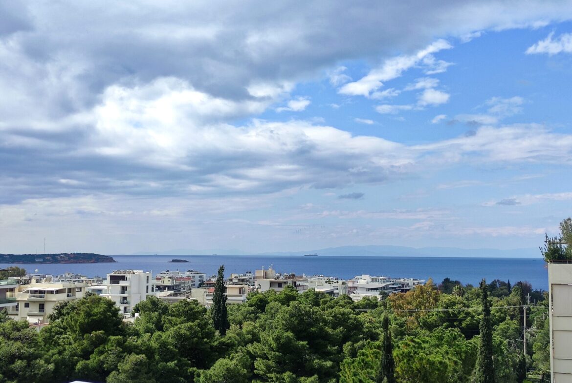 Voula, the Views Penthouse (retiré) of 130m²