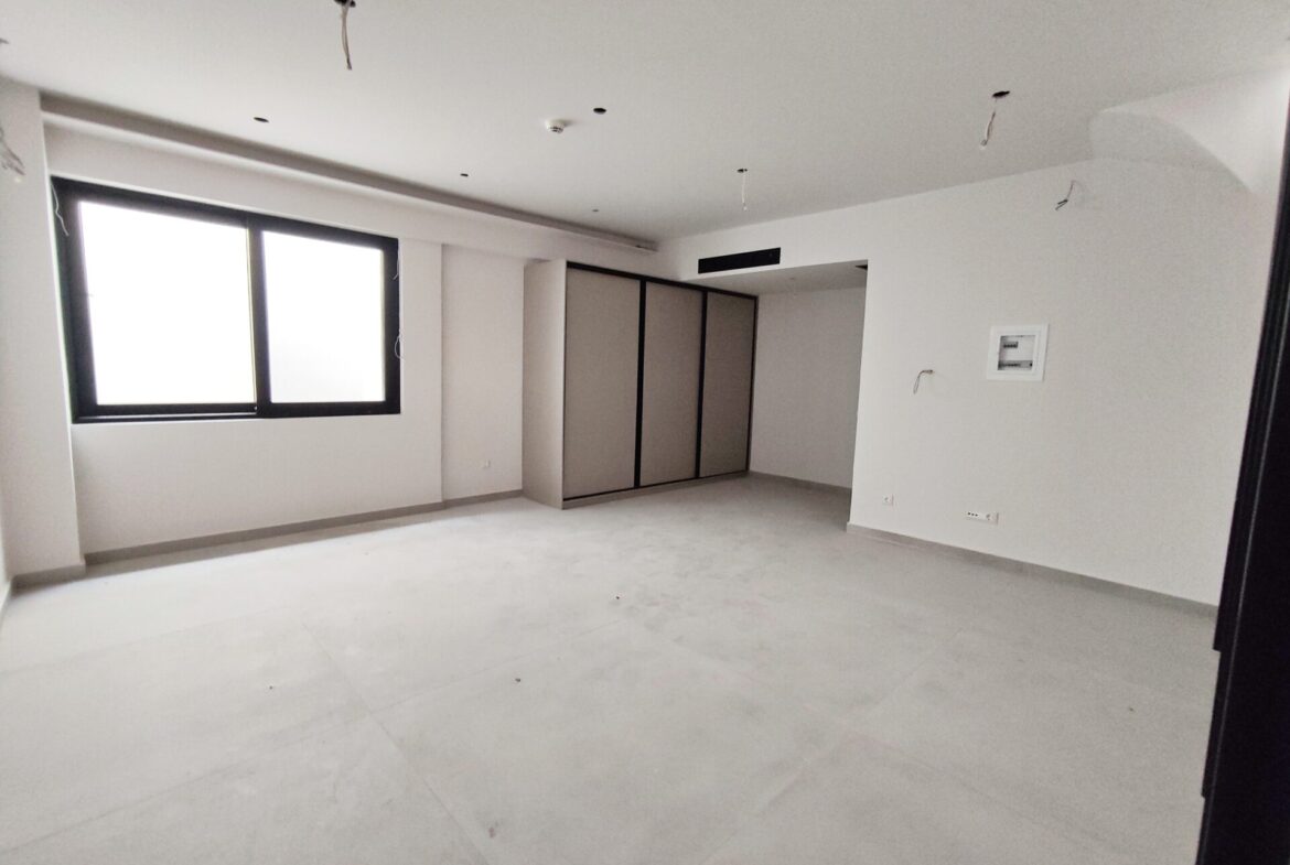 Voula (Asklipieio) Contemporary 3-Level Maisonette (174sqm) – Steps from the Athenian Riviera sea side.