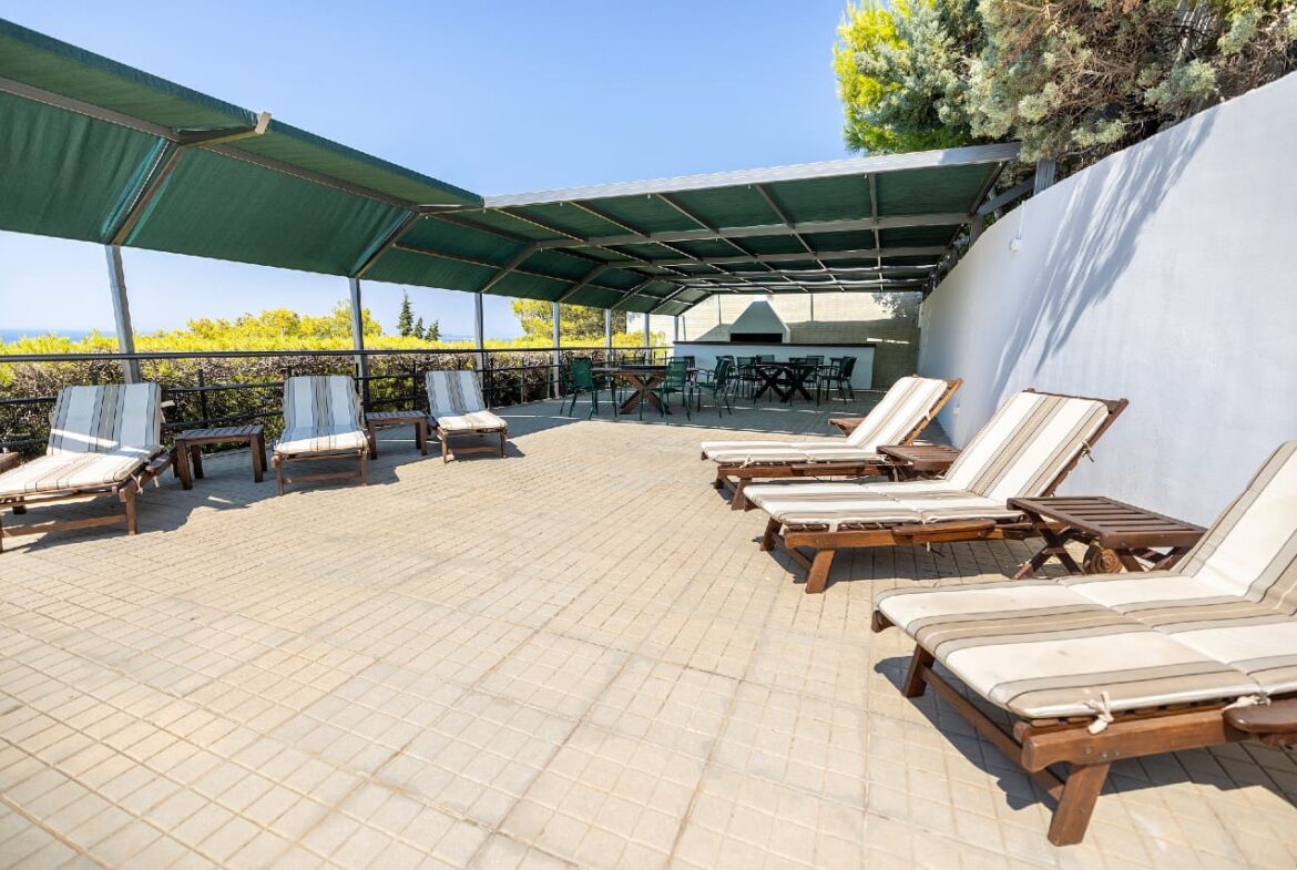 Lagonisi, Two Villas on a land of 4,000m²