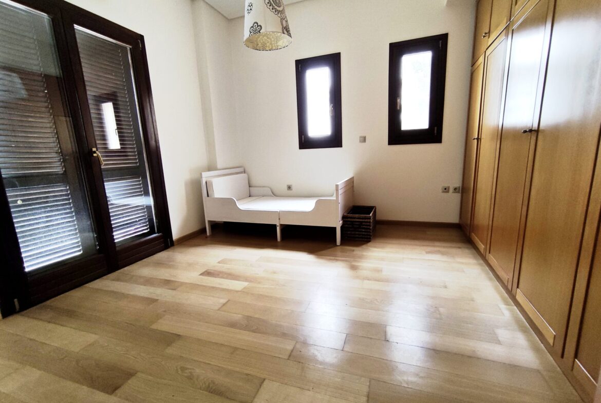 Elegant 3-Story Villa in prestigious Voula – 260m²