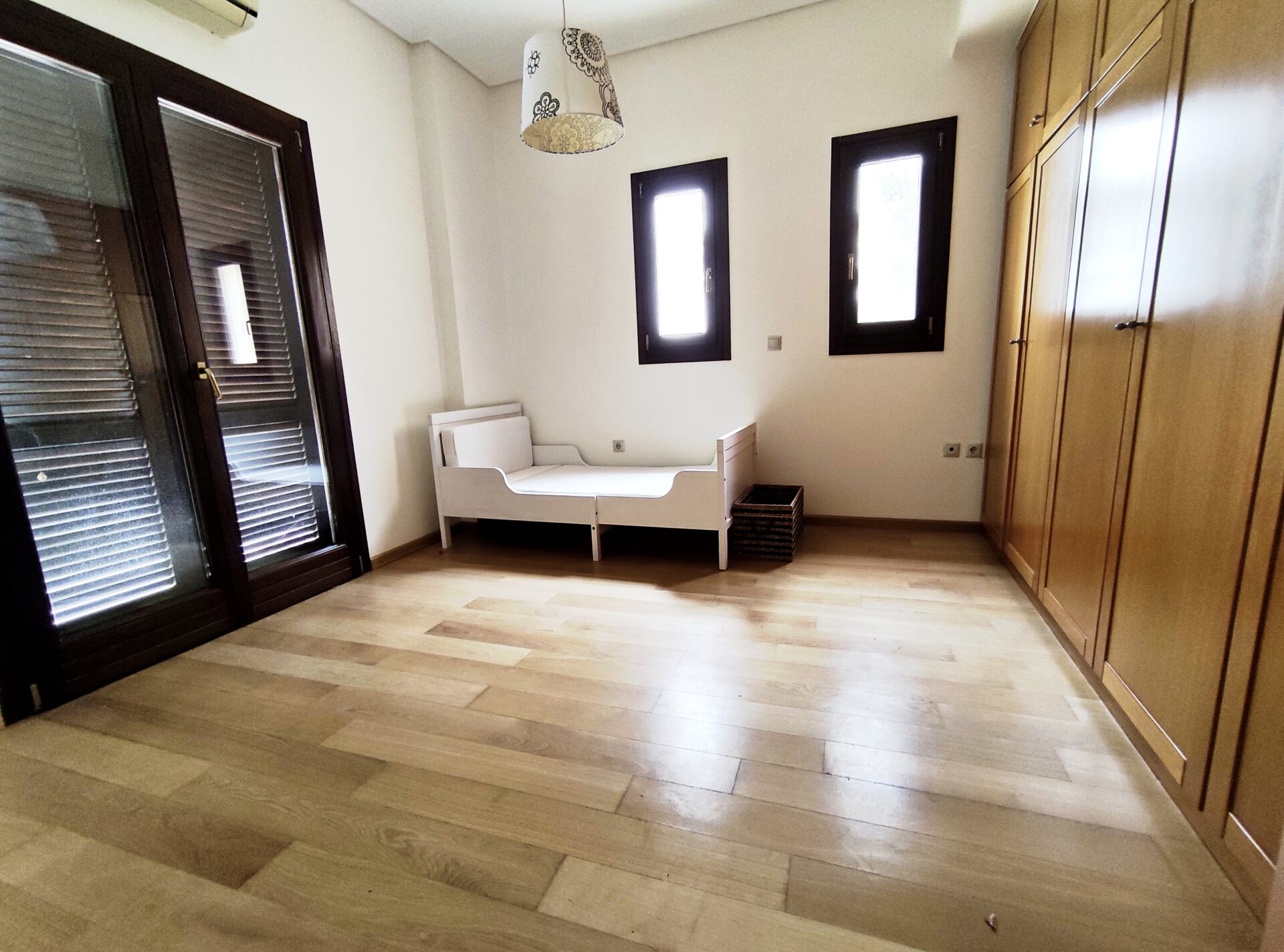 IMG_20260518_081425 Elegant 3-Story Villa in prestigious Voula – 260m²