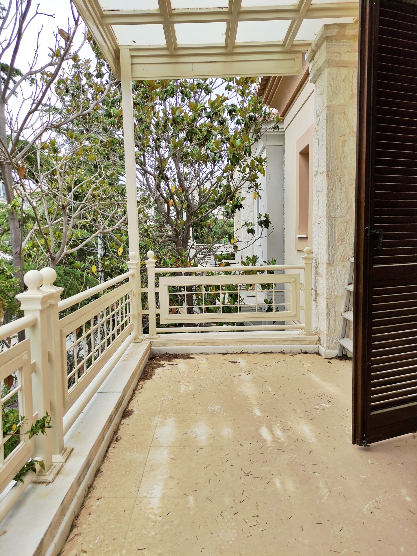 IMG_20260518_082116 Elegant 3-Story Villa in prestigious Voula – 260m²