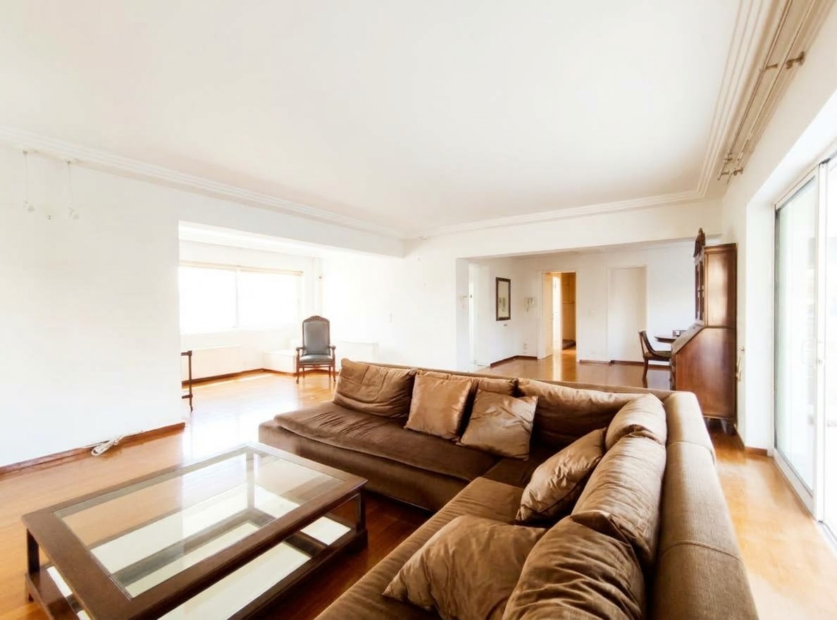 Voula (Evriali), Elegant apartment of 180m² | 4 bedrooms