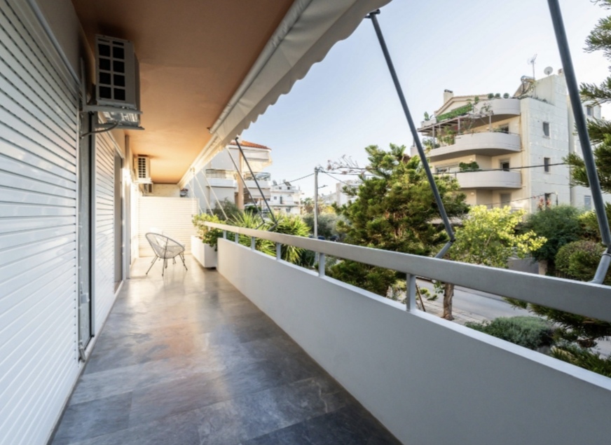 Glyfada, 2 bedrooms apartment 1st floor