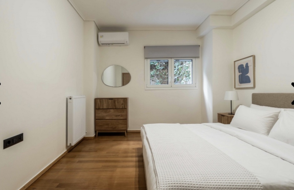 Kolonaki, short/ long term rental 90m² 1st floor